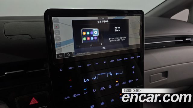 Hyundai Staria 2025 — photo 34