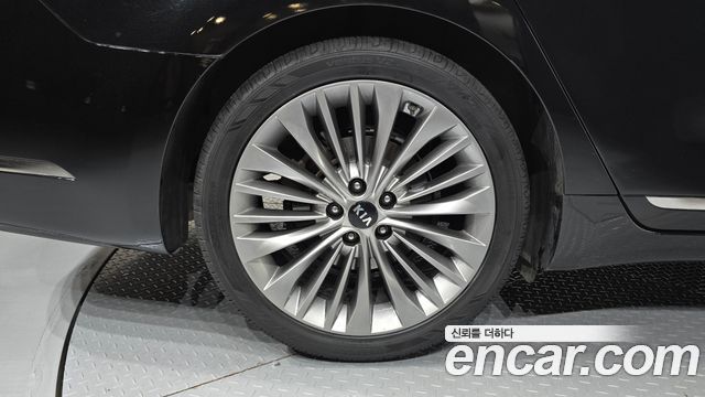 Kia K7 2017 — photo 5