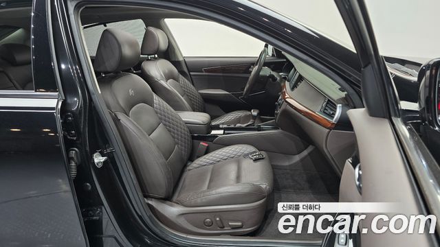 Kia K7 2017 — photo 16