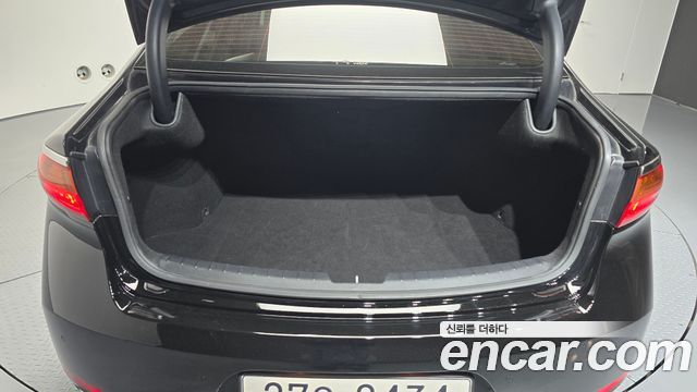 Kia K7 2017 — photo 36