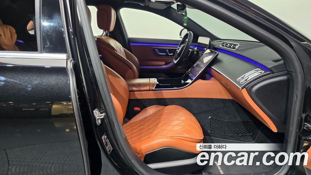 Mercedes-Benz S-Class 2021 — photo 17