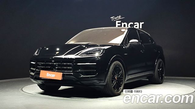 Porsche Cayenne 2025 — photo 1