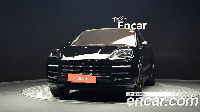 Porsche Cayenne 2025 — photo 3