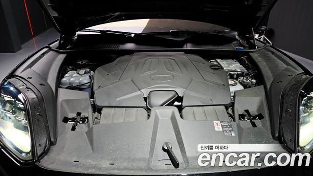 Porsche Cayenne 2025 — photo 6