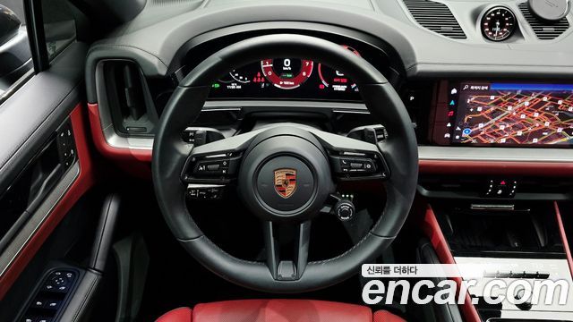 Porsche Cayenne 2025 — photo 13