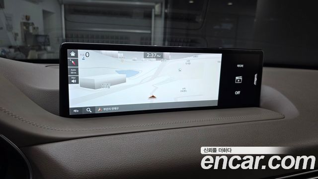 Genesis GV80 2023 — photo 20