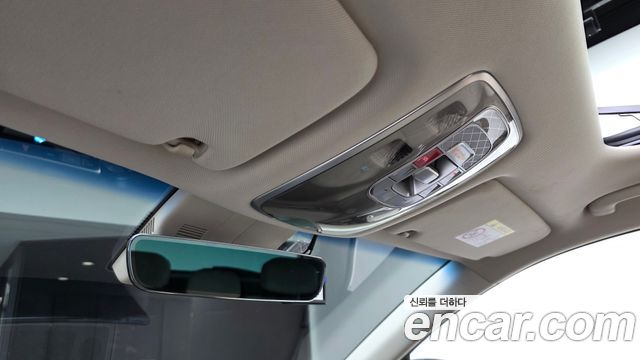 Genesis GV80 2023 — photo 32