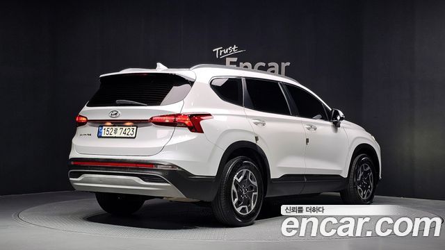 Hyundai Santafe 2022 — photo 2