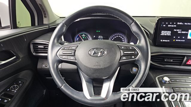 Hyundai Santafe 2022 — photo 19