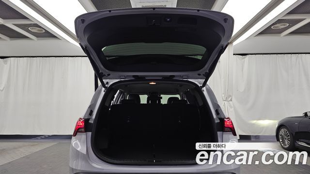Hyundai Santafe 2022 — photo 26