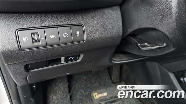Hyundai Santafe 2022 — photo 28