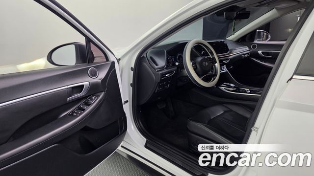 Hyundai Sonata 2021 — photo 13