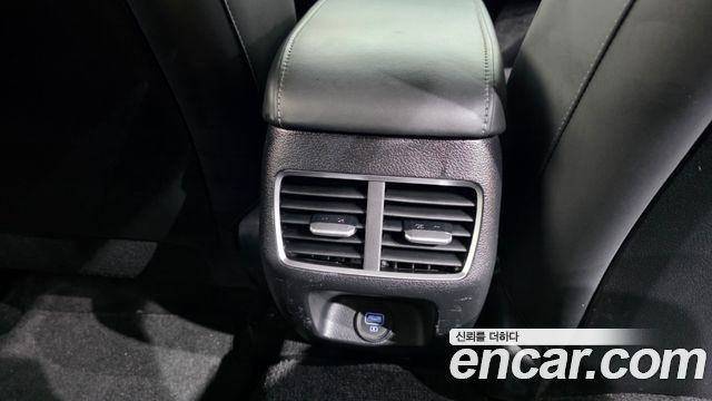 Hyundai Sonata 2021 — photo 33