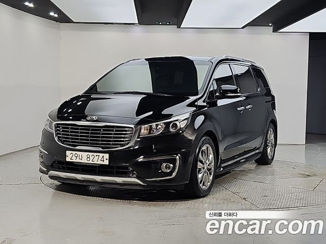 Kia Canival 2016 — photo 1
