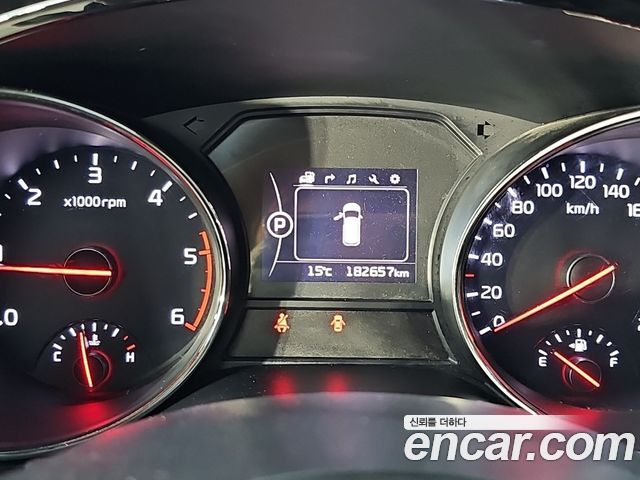 Kia Canival 2016 — photo 7