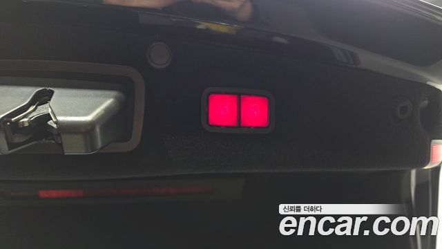 Mercedes-Benz S-Class 2017 — photo 20