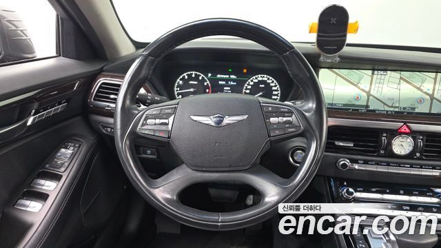 Genesis EQ900 2018 — photo 13