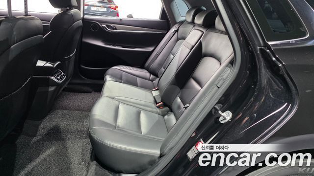 Hyundai Grandeur 2023 — photo 11