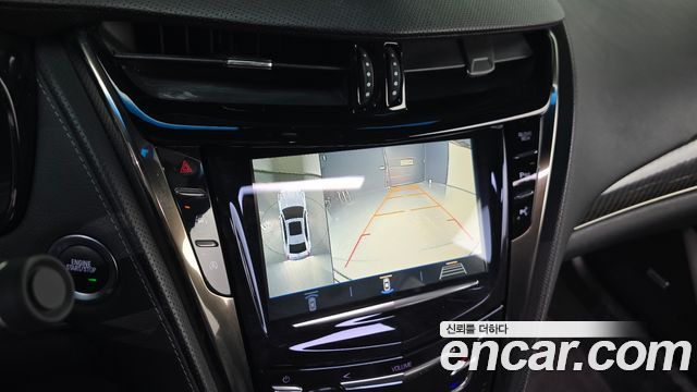 Cadillac CTS 2019 — photo 20