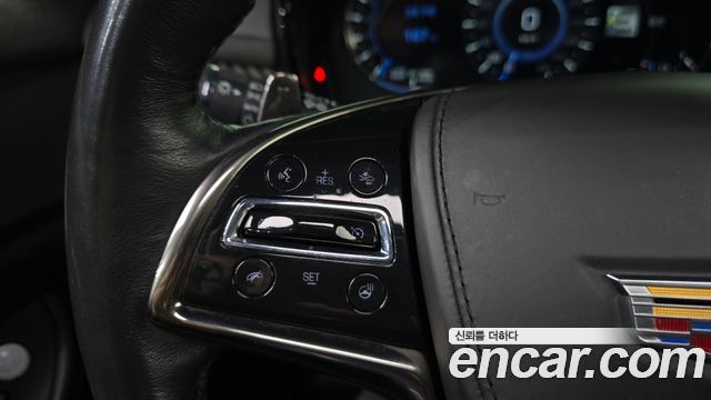 Cadillac CTS 2019 — photo 28