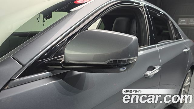 Cadillac CTS 2019 — photo 31