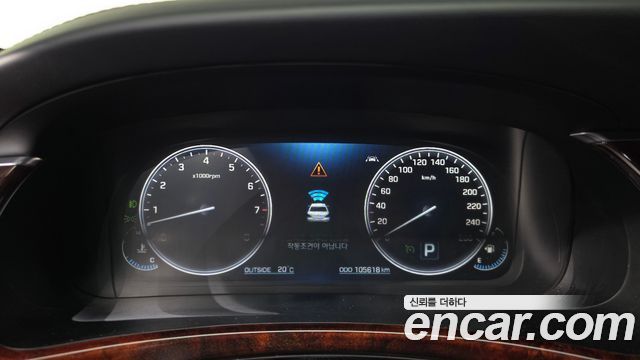 Hyundai Equus 2015 — photo 11