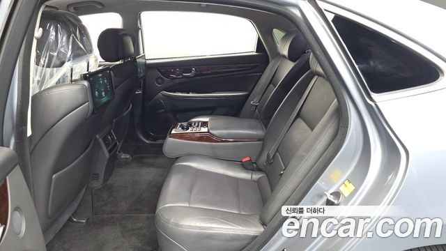 Hyundai Equus 2015 — photo 17