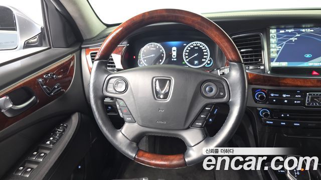 Hyundai Equus 2015 — photo 19