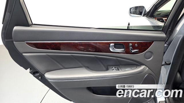 Hyundai Equus 2015 — photo 15