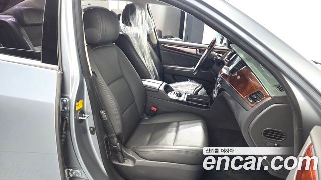 Hyundai Equus 2015 — photo 16