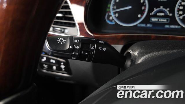 Hyundai Equus 2015 — photo 30