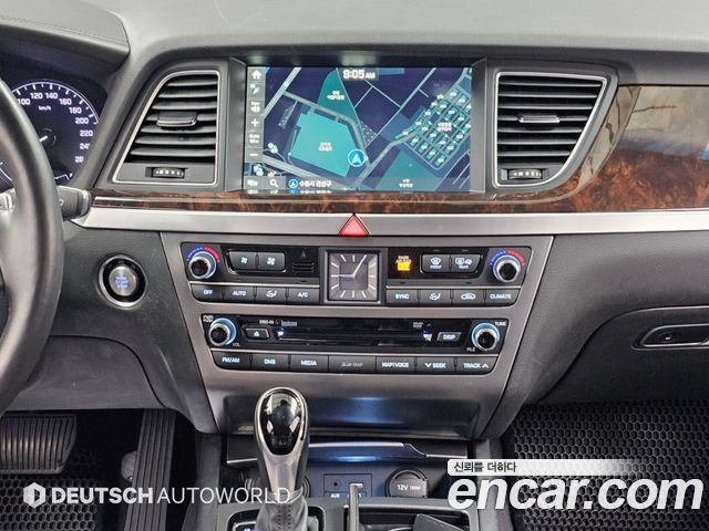 Hyundai Genesis 2016 — photo 14