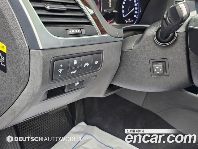 Hyundai Genesis 2016 — photo 17