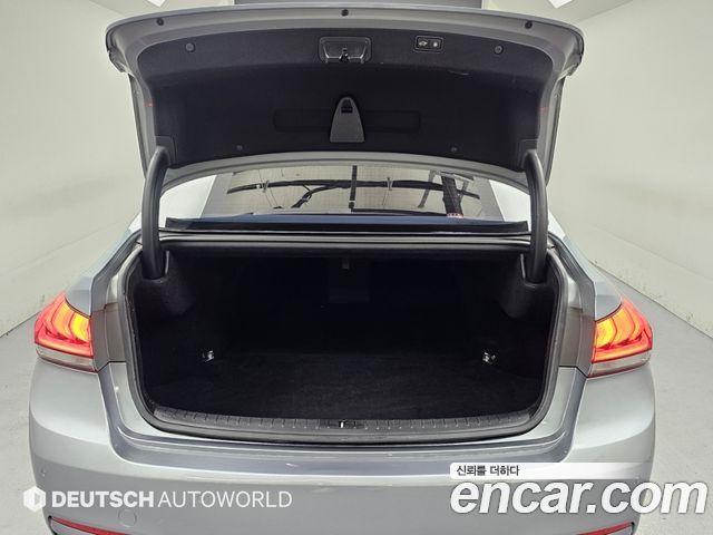 Hyundai Genesis 2016 — photo 19
