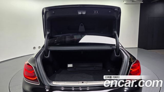 Kia K9 2019 — photo 26