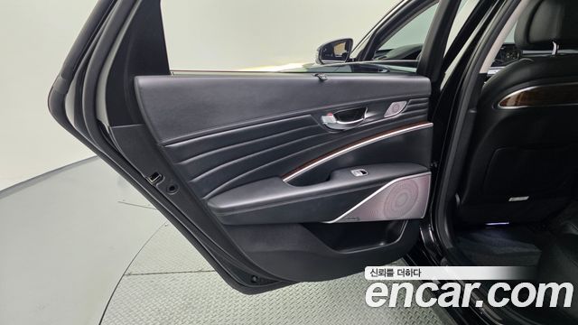 Kia K9 2019 — photo 15