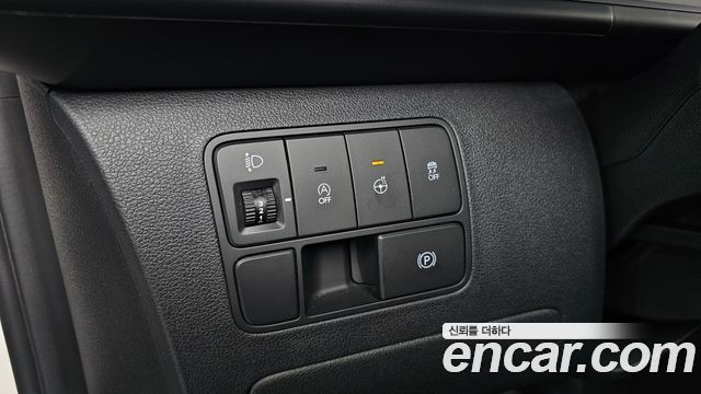 Hyundai Staria 2024 — photo 27