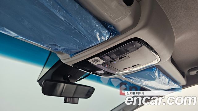 Hyundai Staria 2024 — photo 32
