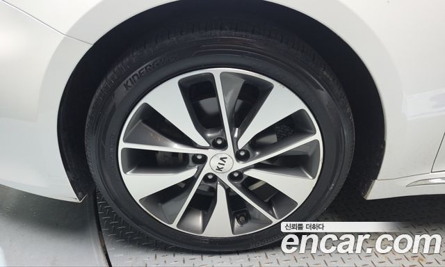 Kia K5 2016 — photo 5