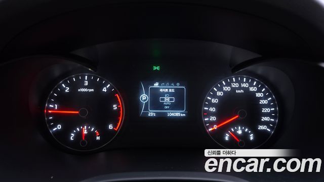 Kia K5 2016 — photo 11