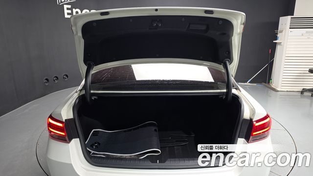 Kia K5 2016 — photo 26