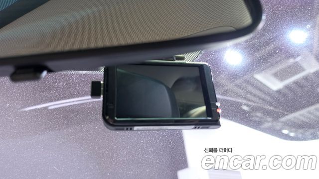 Kia K5 2016 — photo 28