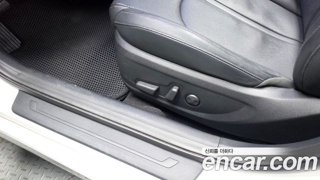Kia K5 2016 — photo 32
