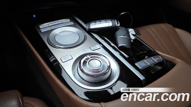 Genesis G80 2022 — photo 12