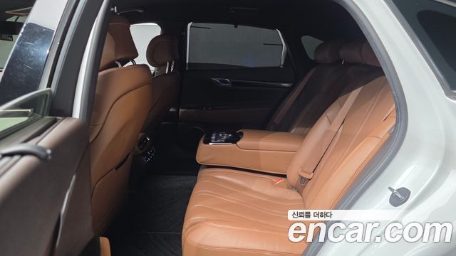 Genesis G80 2022 — photo 18