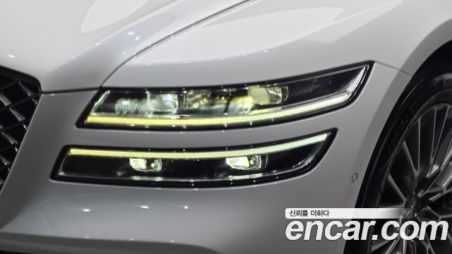 Genesis G80 2022 — photo 8