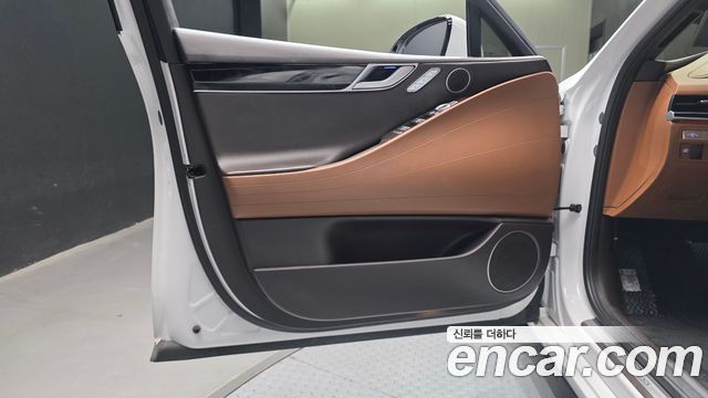Genesis G80 2022 — photo 14