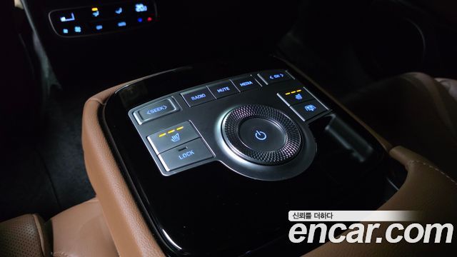 Genesis G80 2022 — photo 29
