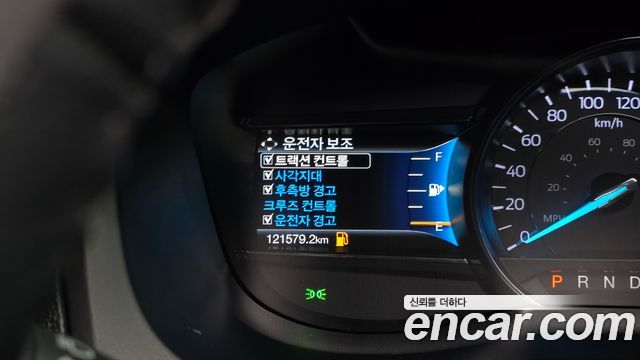 Ford Explorer 2018 — photo 21
