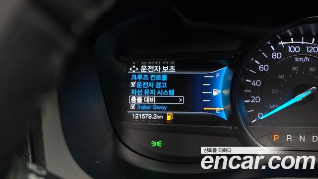 Ford Explorer 2018 — photo 22